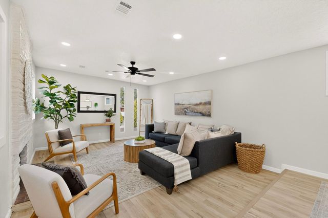4300 Brand Avenue NE, Albuquerque, NM 87109