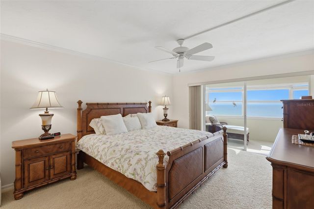 1750 BENJAMIN FRANKLIN DRIVE 9B, Sarasota, FL 34236