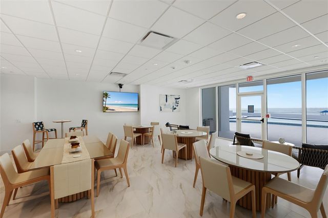 1750 BENJAMIN FRANKLIN DRIVE 9B, Sarasota, FL 34236