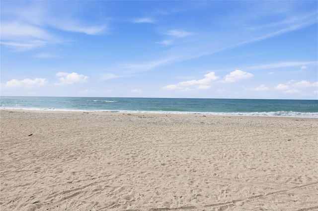 1750 BENJAMIN FRANKLIN DRIVE 9B, Sarasota, FL 34236