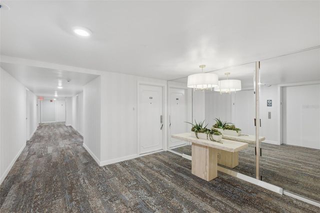 1750 BENJAMIN FRANKLIN DRIVE 9B, Sarasota, FL 34236