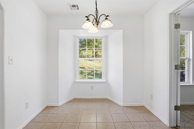 8375 Wright Place, Broken Arrow, OK 74014
