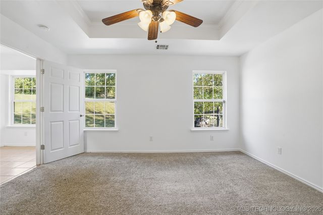 8375 Wright Place, Broken Arrow, OK 74014