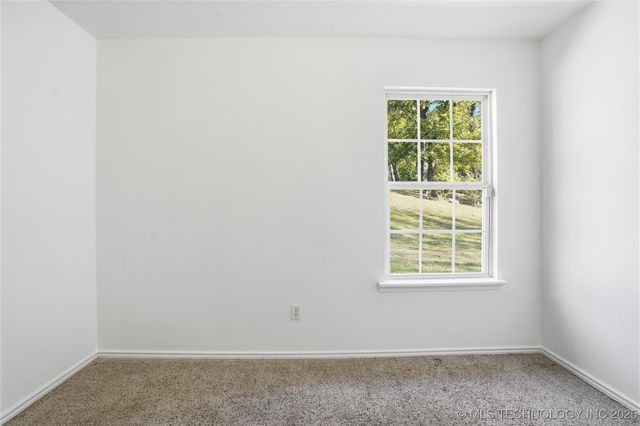 8375 Wright Place, Broken Arrow, OK 74014