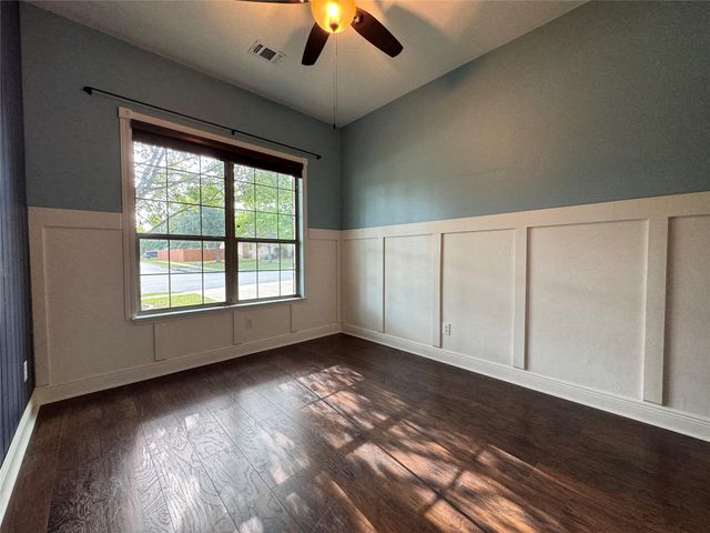 150 Saint Richie LN, Austin, TX 78737