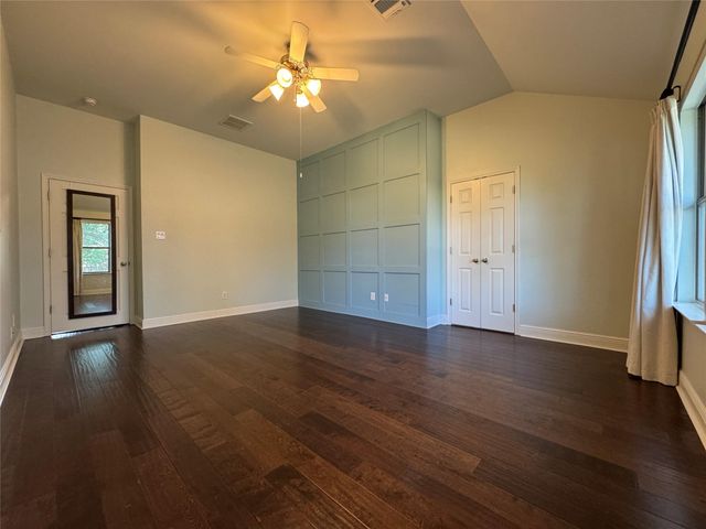 150 Saint Richie LN, Austin, TX 78737