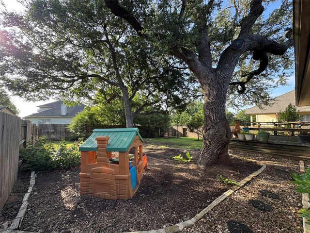 150 Saint Richie LN, Austin, TX 78737