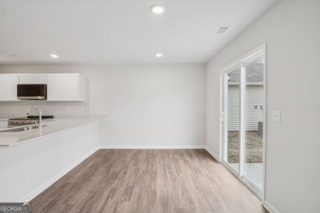 245 Golden Raintree Drive, Jackson, GA 30233