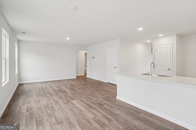 245 Golden Raintree Drive, Jackson, GA 30233