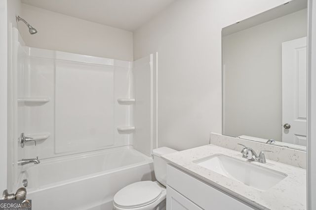 245 Golden Raintree Drive, Jackson, GA 30233