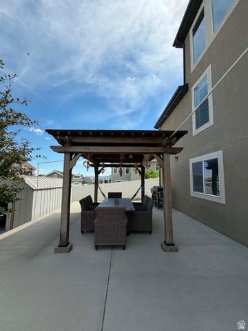 7413 S 5810 W, West Jordan, UT 84081