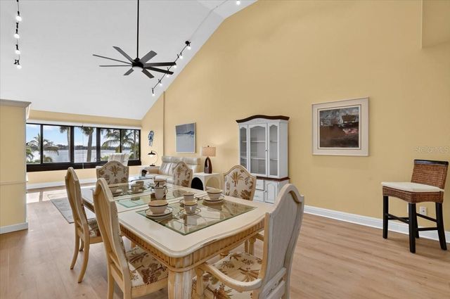 1007 GULF DRIVE N 217, Bradenton Beach, FL 34217