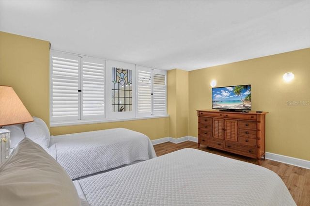 1007 GULF DRIVE N 217, Bradenton Beach, FL 34217