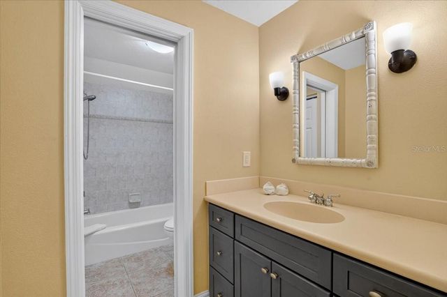 1007 GULF DRIVE N 217, Bradenton Beach, FL 34217