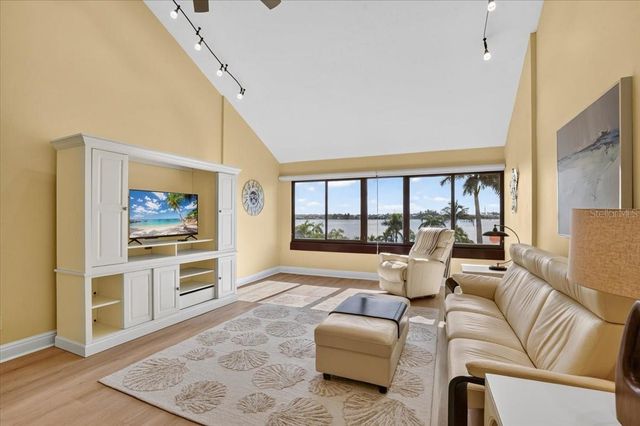 1007 GULF DRIVE N 217, Bradenton Beach, FL 34217