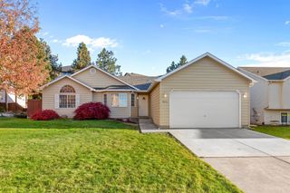 8616 E Bull Pine Ln, Spokane, WA 99217