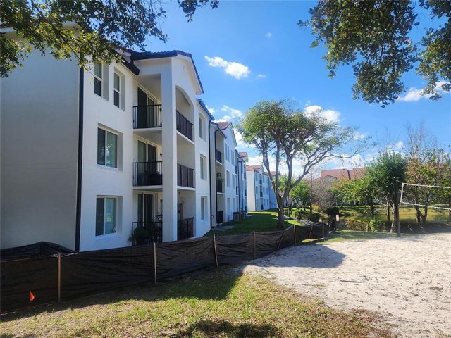 317 Villa Circle 317, Boynton Beach, FL 33435