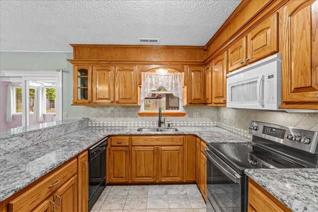 1506 Joye Street, Springdale, AR 72762