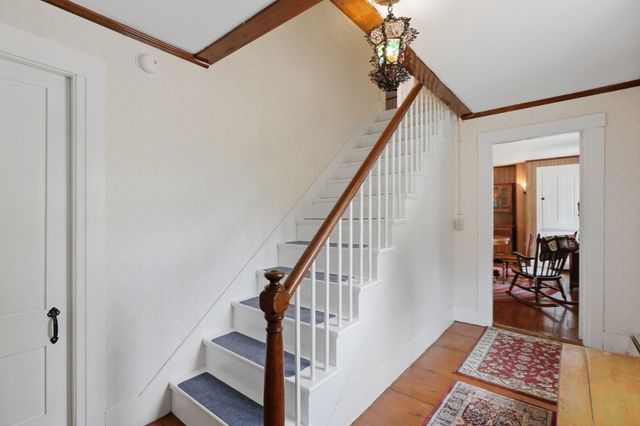 40 Boylston Circle, Shrewsbury, MA 01545