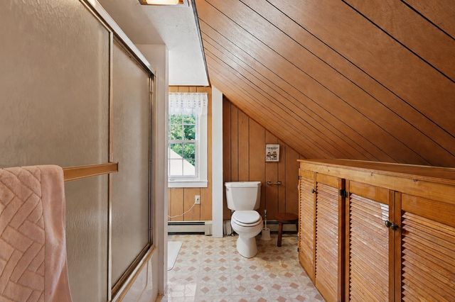 40 Boylston Circle, Shrewsbury, MA 01545