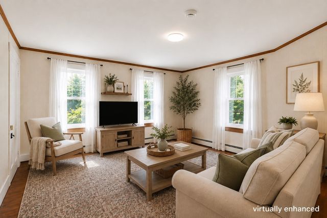 40 Boylston Circle, Shrewsbury, MA 01545
