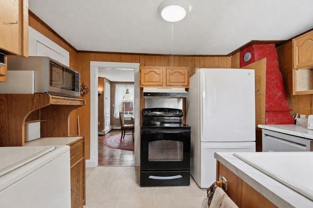 40 Boylston Circle, Shrewsbury, MA 01545