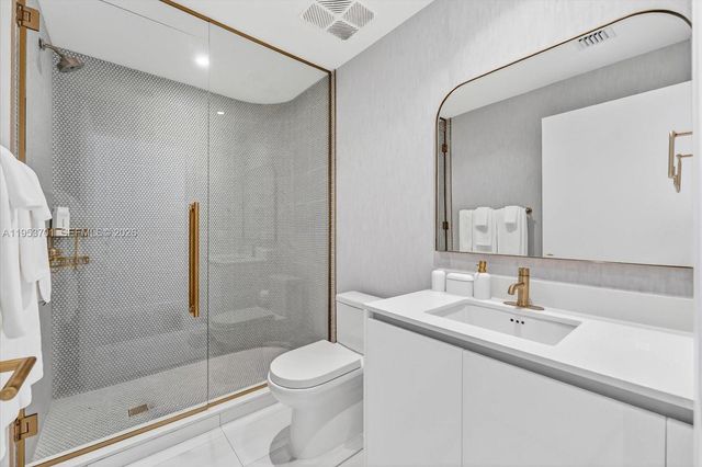 2678 Tigertail Ave 301, Miami, FL 33133