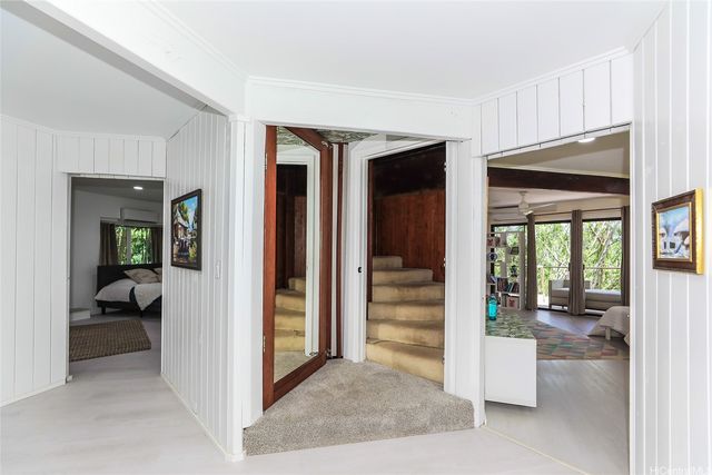95-214 Waikalani Drive, Mililani, HI 96789