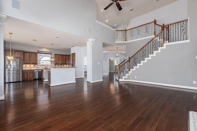 27 N Arrow Canyon Circle, The Woodlands, TX 77389