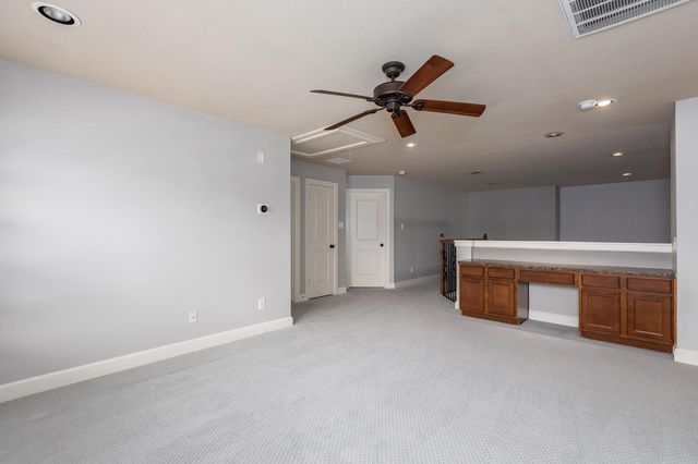 27 N Arrow Canyon Circle, The Woodlands, TX 77389