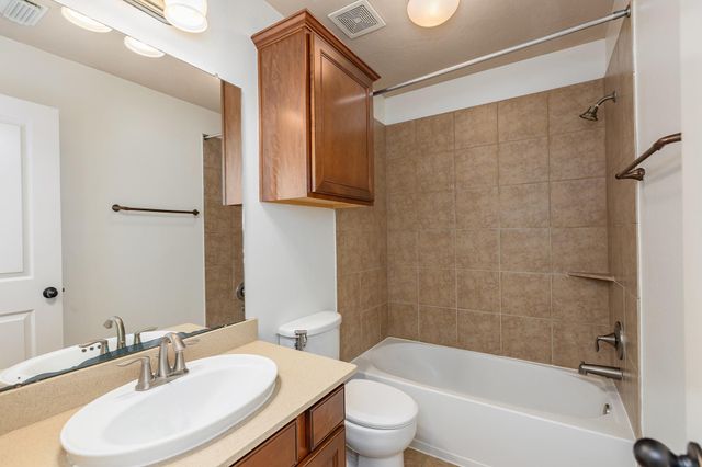 27 N Arrow Canyon Circle, The Woodlands, TX 77389