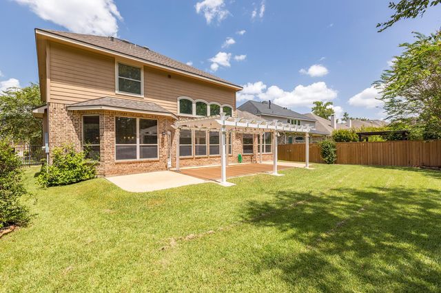 27 N Arrow Canyon Circle, The Woodlands, TX 77389