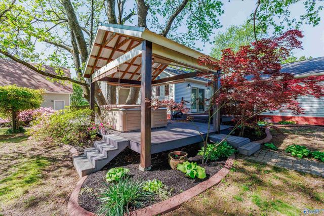 2045 Lindsay Lane S, Athens, AL 35613