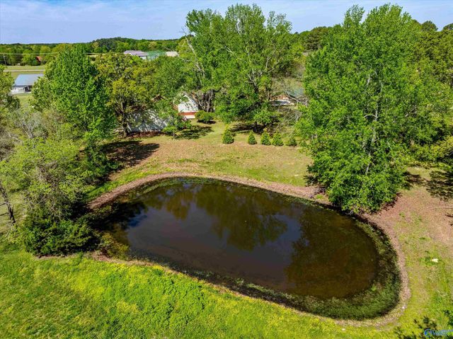 2045 Lindsay Lane S, Athens, AL 35613