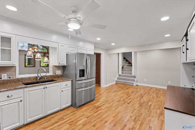 2045 Lindsay Lane S, Athens, AL 35613