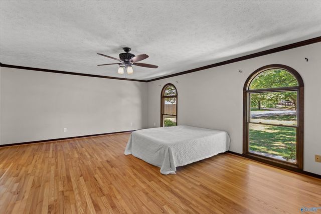 2045 Lindsay Lane S, Athens, AL 35613