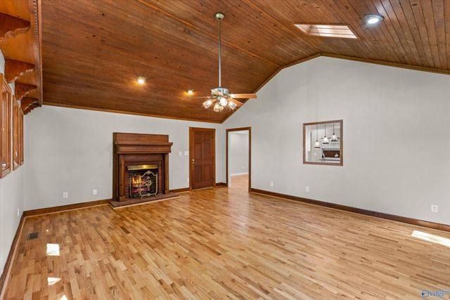 2045 Lindsay Lane S, Athens, AL 35613