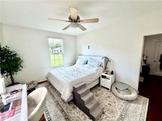 15205 Calverton, Tustin, CA 92782