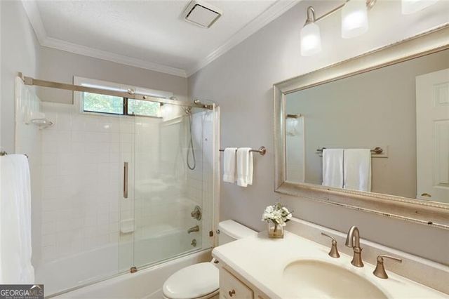 330 S Satinwood Place, Roswell, GA 30076