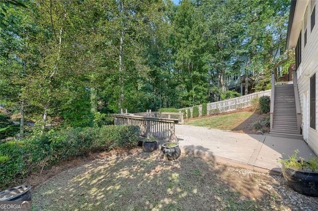 330 S Satinwood Place, Roswell, GA 30076