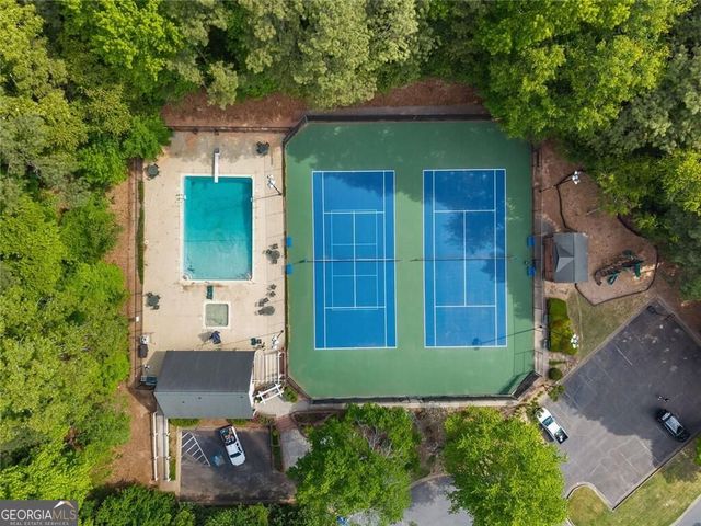 330 S Satinwood Place, Roswell, GA 30076