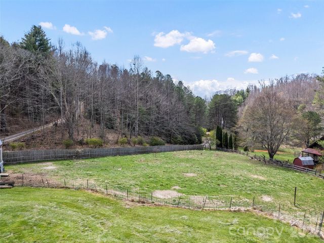 838 Hidden Valley Road, Clyde, NC 28721