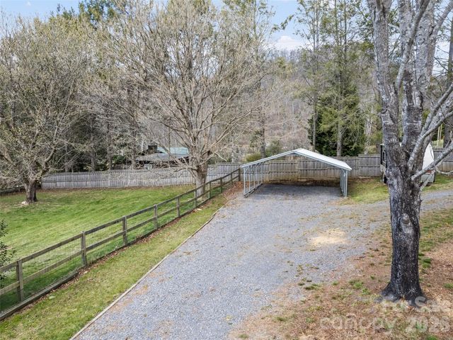 838 Hidden Valley Road, Clyde, NC 28721