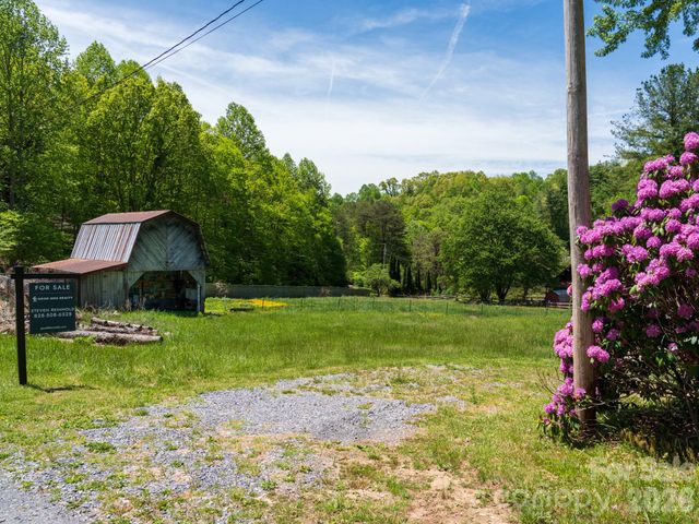 838 Hidden Valley Road, Clyde, NC 28721