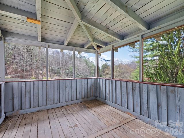 838 Hidden Valley Road, Clyde, NC 28721