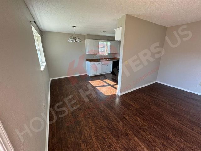 920 NW 104th Street, Oklahoma City, OK 73114