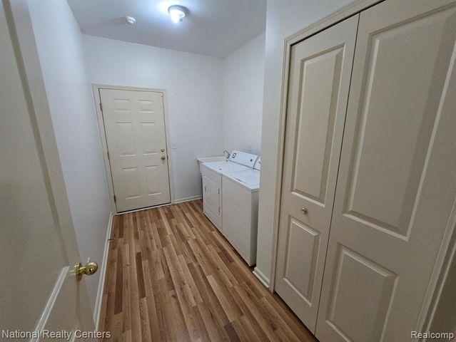 4058 Radcliff Drive, Canton, MI 48188