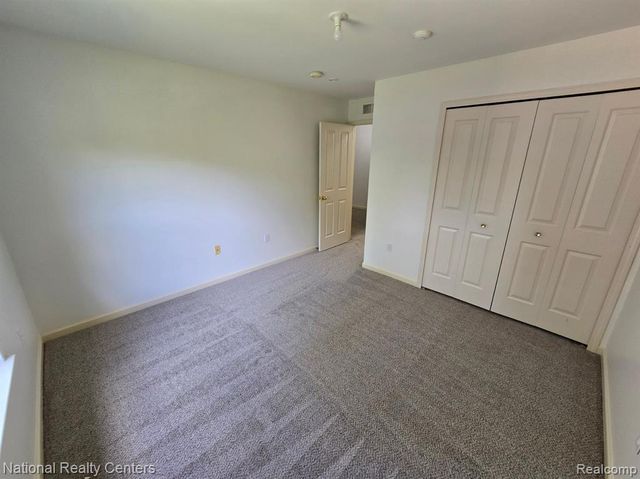 4058 Radcliff Drive, Canton, MI 48188