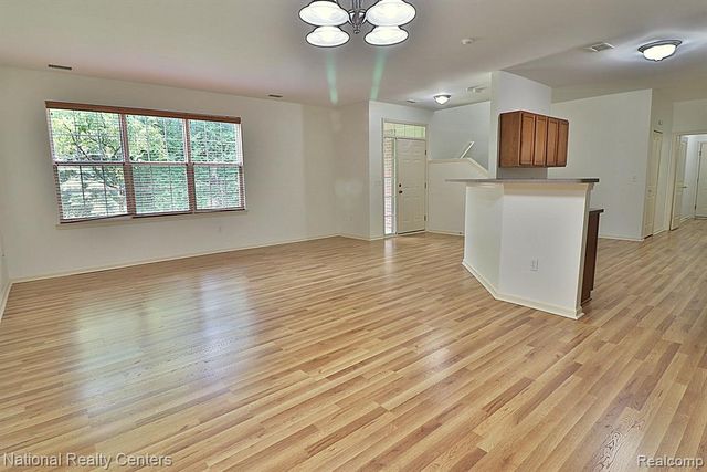 4058 Radcliff Drive, Canton, MI 48188