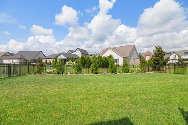 7569 Delancey Dr, College Grove, TN 37046
